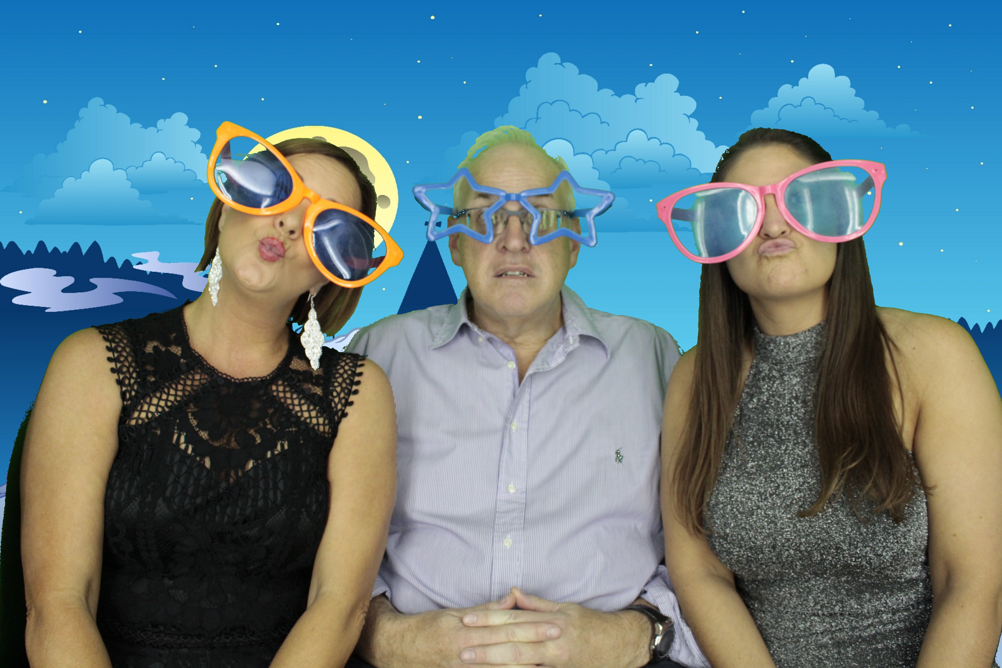 Ocean Network Express Christmas Party 2019 | View more photos from the event at gallery.myphotoboothexperience.co.uk/u/MyPhotoBoothExperienceLtd/Ocean-Network-Express-Christmas-Party-2019